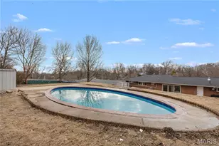 62 W Cardigan Dr, Florissant, MO 63135 - Photo 33