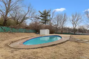 62 W Cardigan Dr, Florissant, MO 63135 - Photo 3