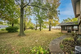1100 Seine Dr, Lake Saint Louis, MO 63367 - Photo 51