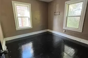 6331 Windham Ave, Saint Louis, MO 63120 - Photo 9