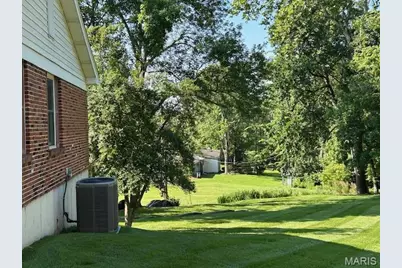 13232 Heirloom Court, Saint Louis, MO 63146 - Photo 7