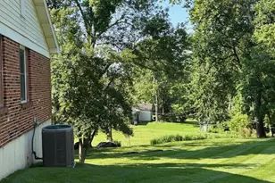 13232 Heirloom Ct, Saint Louis, MO 63146 - Photo 7