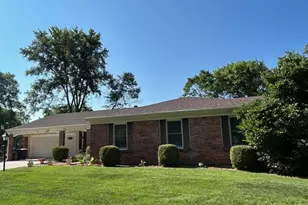 13232 Heirloom Ct, Saint Louis, MO 63146 - Photo 3