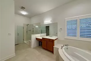 327 Chasselle Ln, Saint Louis, MO 63141 - Photo 23