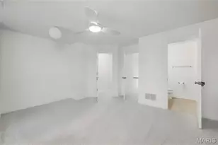 327 Chasselle Ln, Saint Louis, MO 63141 - Photo 29