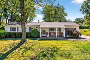 277 Ramsey Ln, Ballwin, MO 63021 - Photo 19