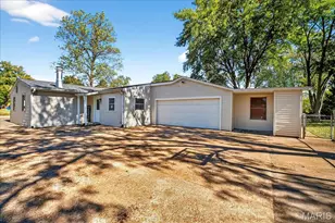 277 Ramsey Ln, Ballwin, MO 63021 - Photo 23