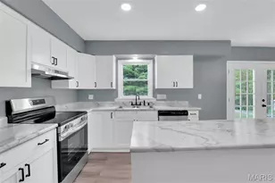 413 Marys Dr, Louisiana, MO 63353 - Photo 15