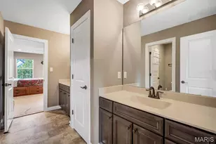 16956 Bottlebrush Ct, Chesterfield, MO 63005 - Photo 23