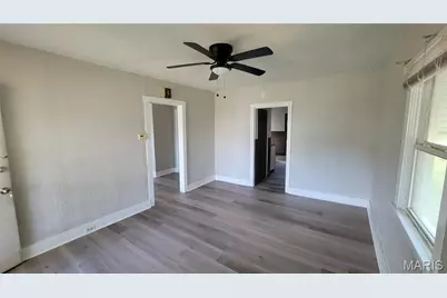 7120 Bancroft Avenue, Saint Louis, MO 63109 - Photo 9