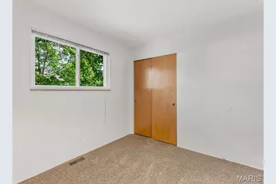 420 Humes Lane, Florissant, MO 63031 - Photo 15