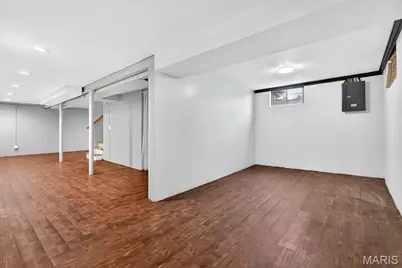 125 Sally Drive, Florissant, MO 63031 - Photo 27