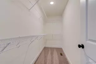 2025 Maryland Oaks Cir, Maryland Heights, MO 63146 - Photo 41