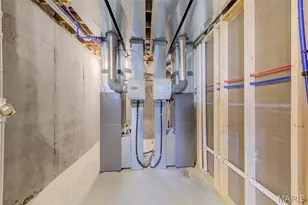 2025 Maryland Oaks Cir, Maryland Heights, MO 63146 - Photo 43