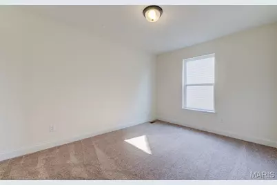 2025 Maryland Oaks Circle, Maryland Heights, MO 63146 - Photo 37