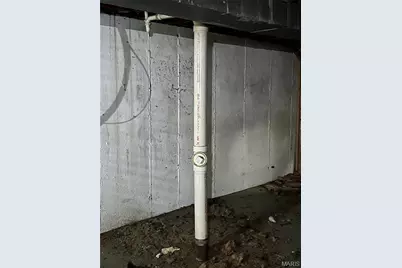 404 Lancashire Road, Saint Louis, MO 63137 - Photo 23