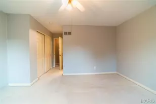 570 Castle Ridge Dr, Ballwin, MO 63021 - Photo 29