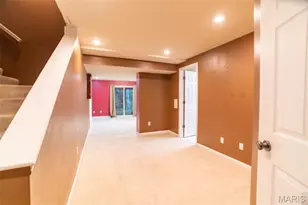 570 Castle Ridge Dr, Ballwin, MO 63021 - Photo 33