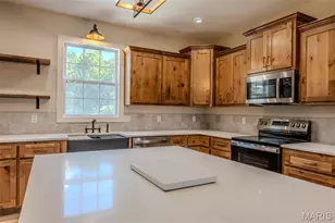 22835 Patton Ln, Lebanon, MO 65536 - Photo 17