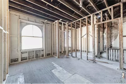 3130 Caroline Street, Saint Louis, MO 63104 - Photo 3