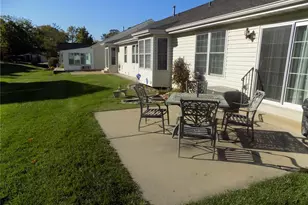 10202 Carlton Pl, Mehlville, MO 63123 - Photo 25