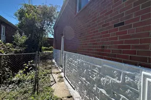 826 Wall St, Saint Louis, MO 63147 - Photo 3