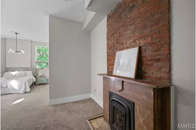 1725 Oregon Place, Saint Louis, MO 63104 - Photo 27