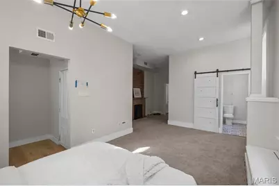 1725 Oregon Place, Saint Louis, MO 63104 - Photo 31