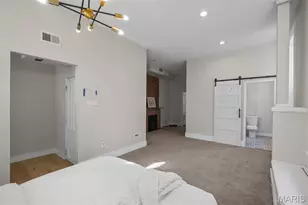 1725 Oregon Pl, Saint Louis, MO 63104 - Photo 31