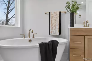 136 Sweetgrass Pt Wy, Cottleville, MO 63304 - Photo 37