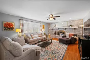 15510 Summer Ridge Dr, Chesterfield, MO 63017 - Photo 9