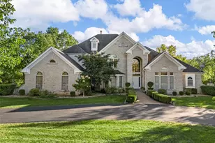 13020 Pingry Pl, Saint Louis, MO 63131 - Photo 3