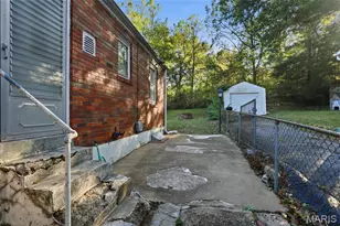 7422 Leadale Dr, Saint Louis, MO 63121 - Photo 25