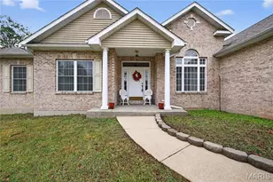 406 Huntington Trails Dr, Unincorporated, MO 63028 - Photo 9