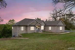 406 Huntington Trails Dr, Unincorporated, MO 63028 - Photo 3