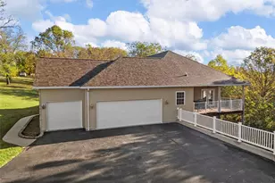 406 Huntington Trails Dr, Unincorporated, MO 63028 - Photo 47