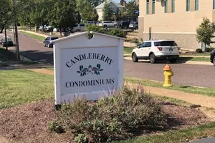 630 Candleberry Ct, Kirkwood, MO 63122 - Photo 7