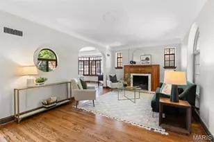 6210 Walsh St, Saint Louis, MO 63109 - Photo 3