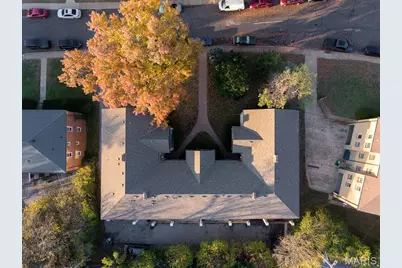 8140-42 Whitburn Drive, Clayton, MO 63105 - Photo 11