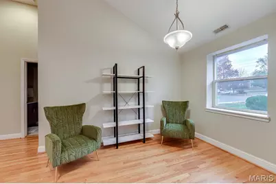 8140-42 Whitburn Drive, Clayton, MO 63105 - Photo 23