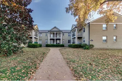 8140-42 Whitburn Drive, Clayton, MO 63105 - Photo 13