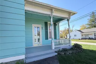 400 E Main St, Perry, MO 63462 - Photo 9