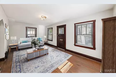 5203 Dewey Avenue, Saint Louis, MO 63116 - Photo 5