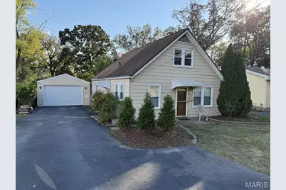 806 W Congress Street, Pacific, MO 63069 - Photo 1