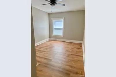 3008 Henrietta Street, Saint Louis, MO 63104 - Photo 7