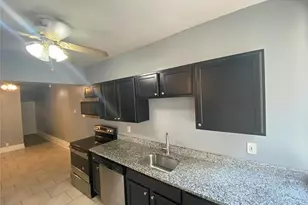 3008 Henrietta St, Saint Louis, MO 63104 - Photo 5