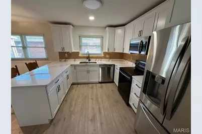 4409 Fatima Drive, Affton, MO 63123 - Photo 7