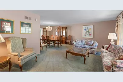 13 Balcon Estates, Creve Coeur, MO 63141 - Photo 9