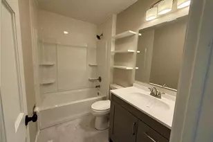 1927 Owens Ave, Hannibal, MO 63401 - Photo 11