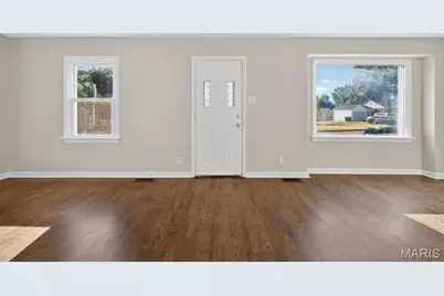 10335 Saint Joan Lane, Saint Ann, MO 63074 - Photo 5